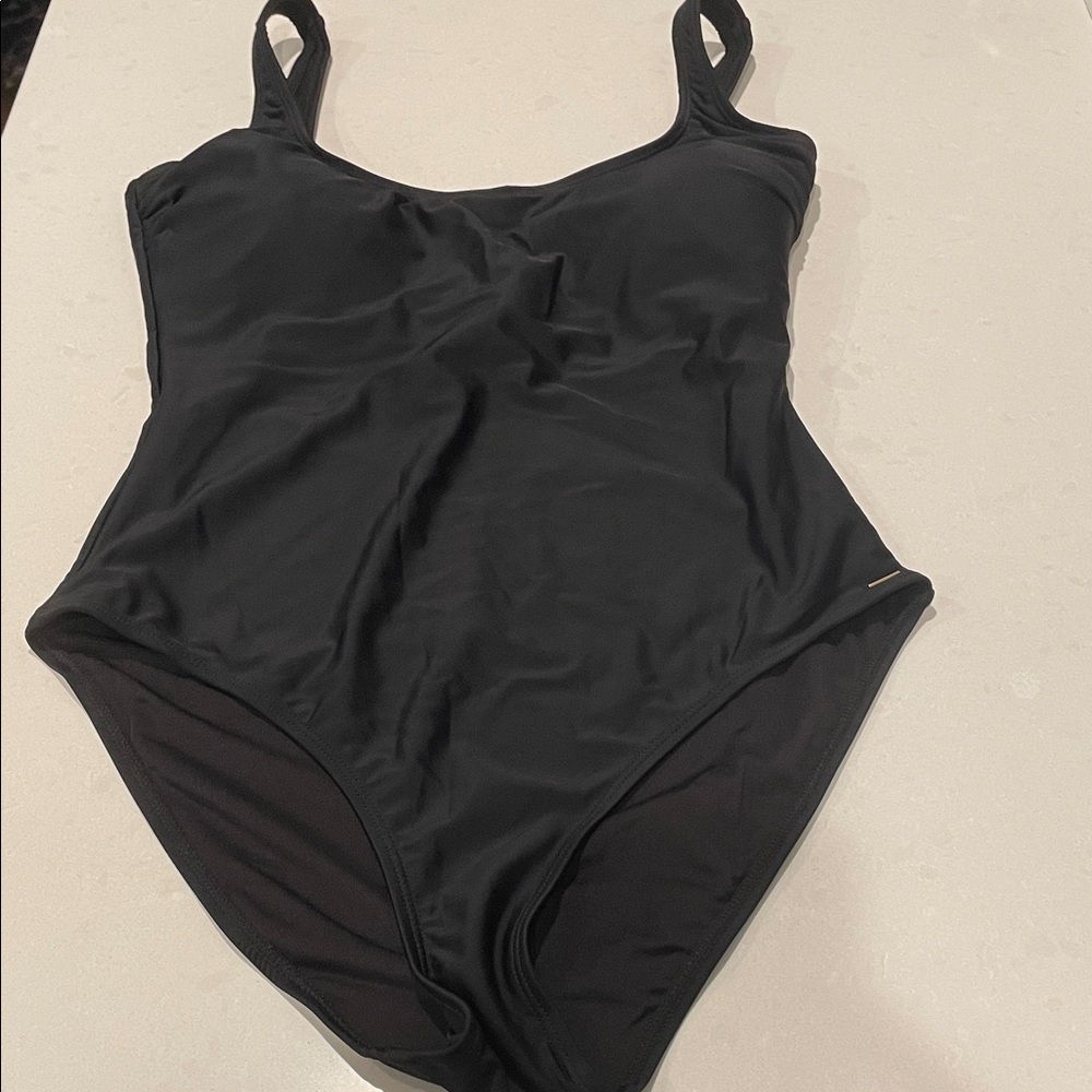 SnapperRock Womens Hard Rock Black One-Piece Swimsuit NWOT